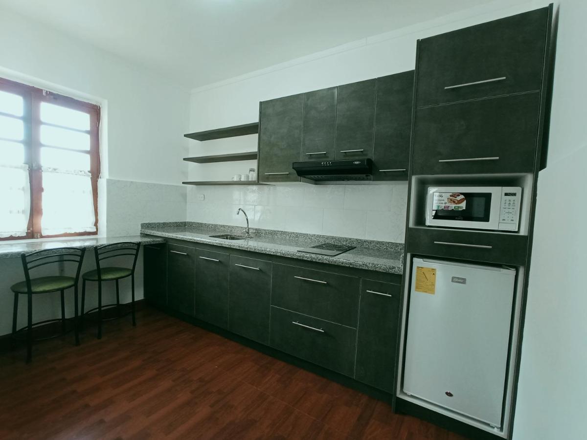 Suites+Arte Кито Екстериор снимка