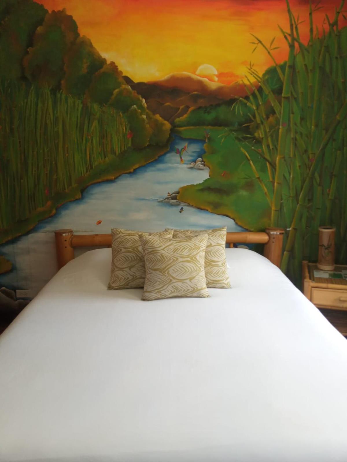 Suites+Arte Кито Екстериор снимка