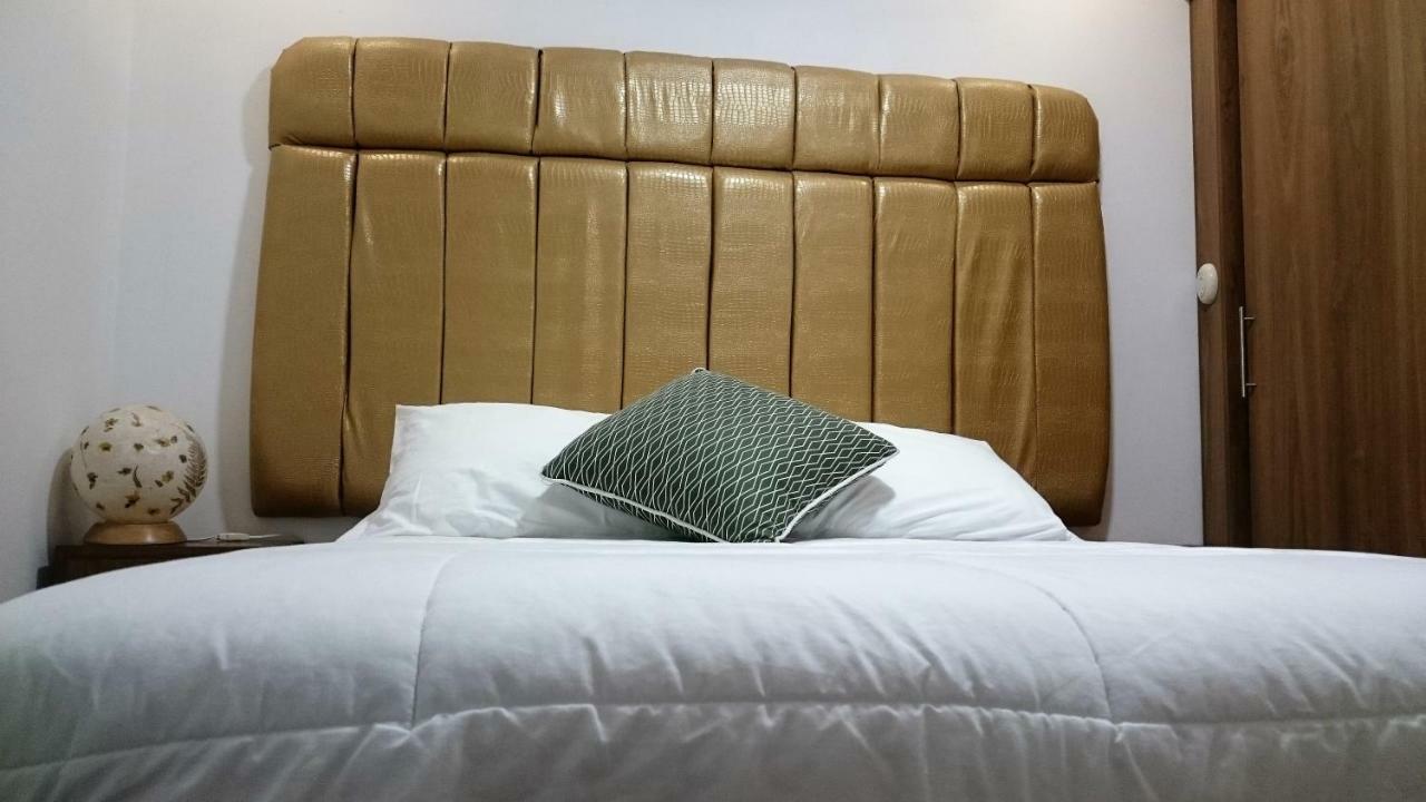 Suites+Arte Кито Екстериор снимка